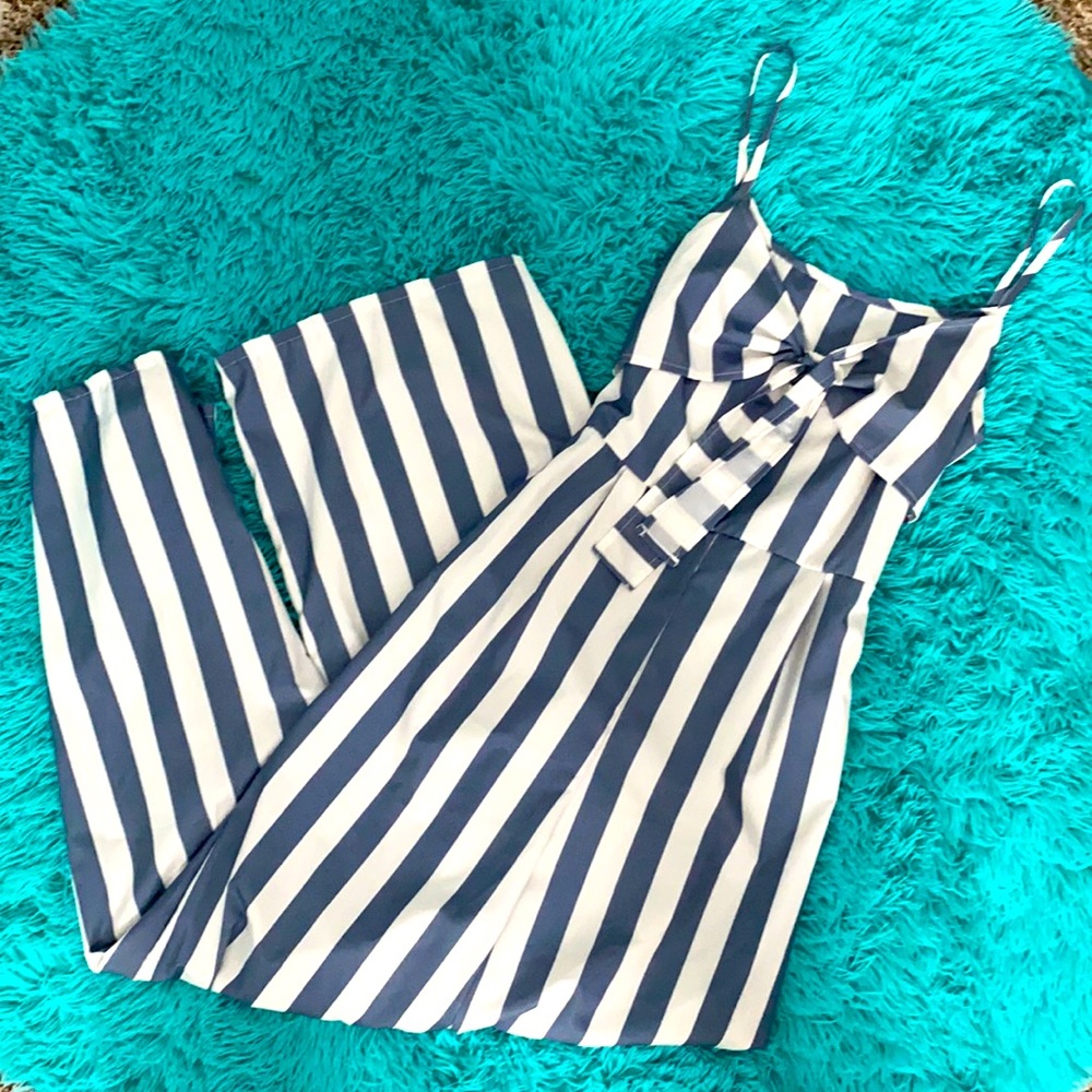 Wide legged jumpsuit